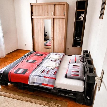 3Pko City Center Apartment Banja Luka Exteriör bild