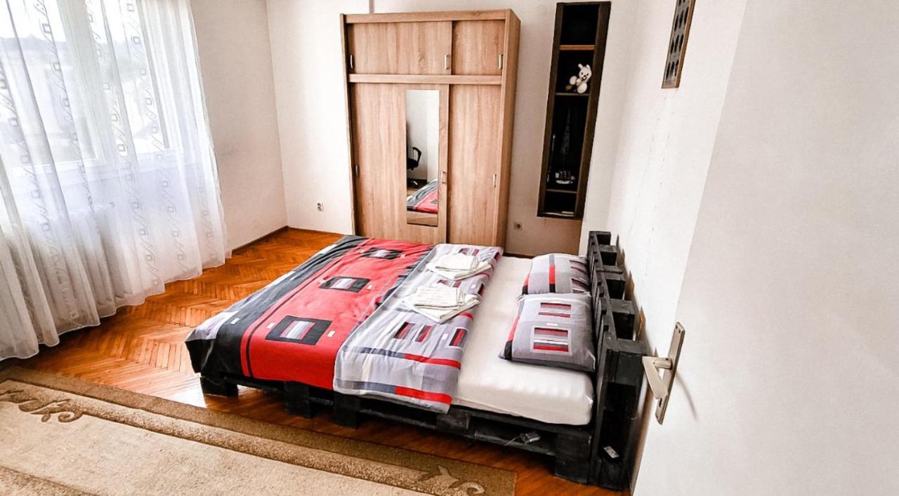3Pko City Center Apartment Banja Luka Exteriör bild